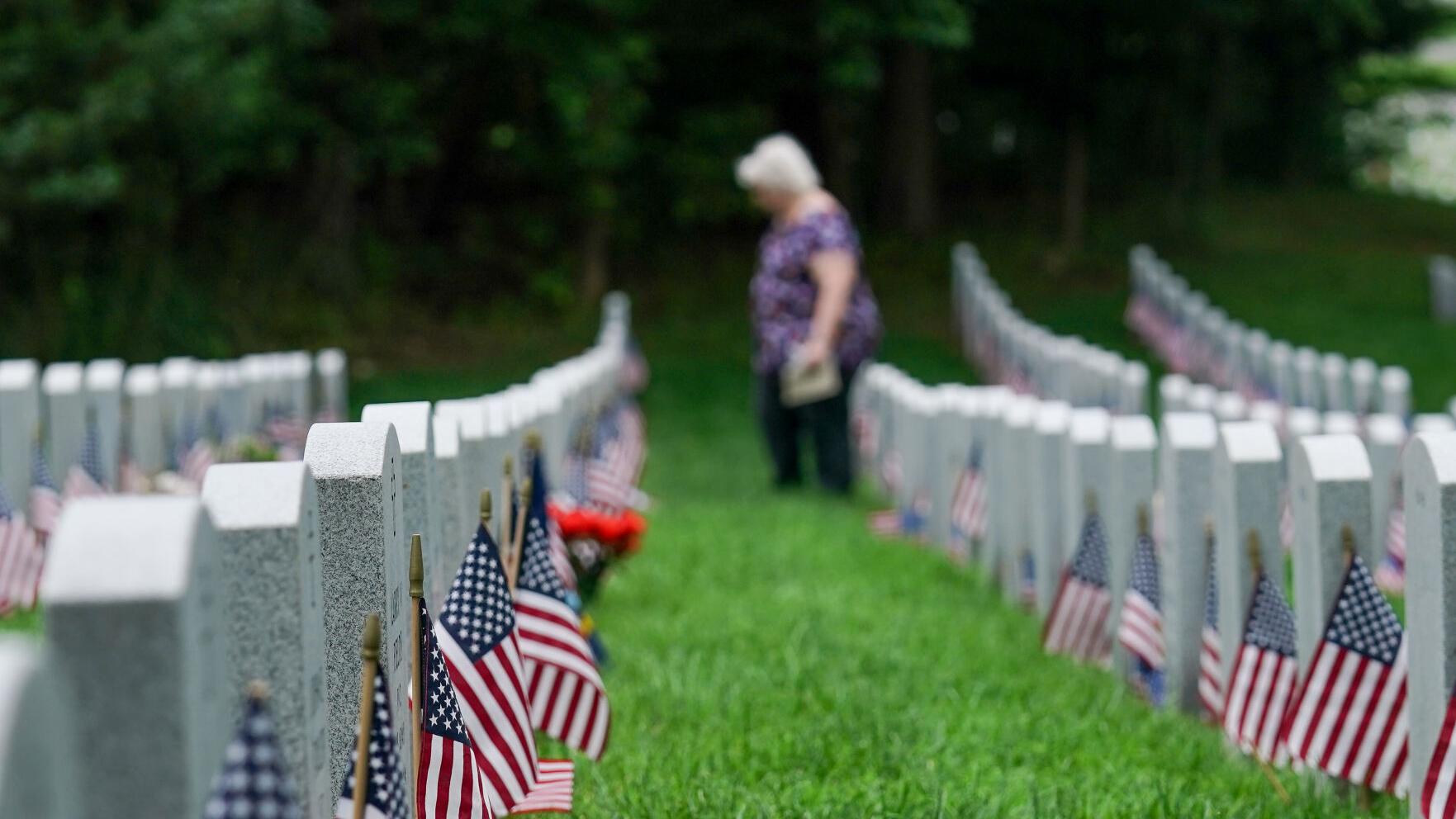 IN PHOTOS: Honoring the fallen during ceremony at Quantico